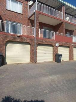 2 Bedroom Simplex in La Montagne