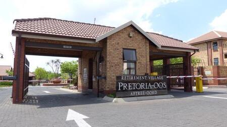 1 Bedroom Apartment in Equestria