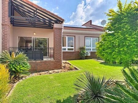 3 Bedroom Townhouse in Woodhill