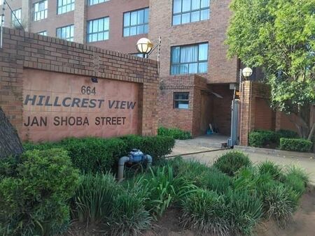 Bachelor apartment in Hatfield