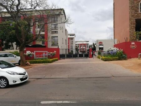 1 Bedroom Apartment in Hatfield