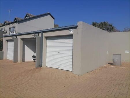 2 Bedroom Apartment in Hatfield