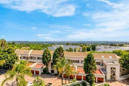 4 Bedroom Apartment in Morningside