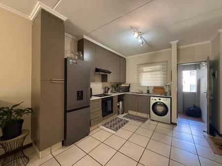 2 Bedroom Apartment in Bryanston