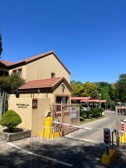 2 Bedroom Apartment in Sunninghill