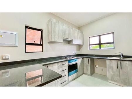 2 Bedroom Apartment in Kelvin