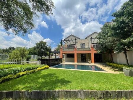 2 Bedroom Apartment in Paulshof