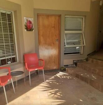 1 Bedroom Apartment in Edenburg