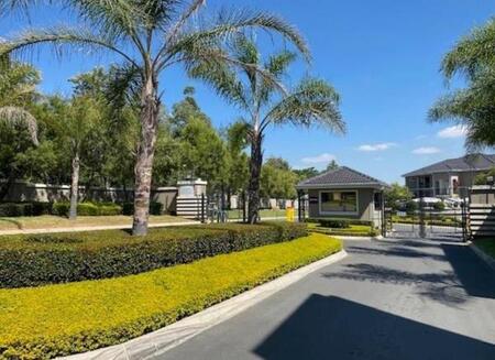 2 Bedroom Apartment in Fourways