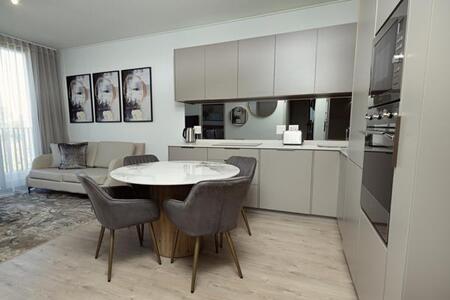 1 Bedroom Apartment in Rosebank