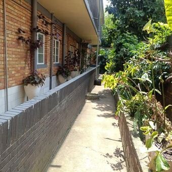 1.5 Bedroom Apartment in Emmarentia