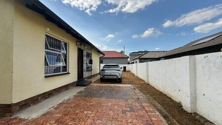 3 Bedroom House in Cosmo City