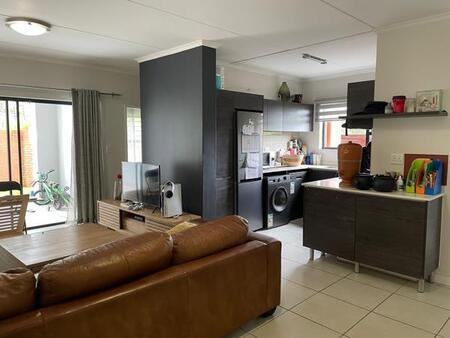 3 Bedroom Apartment in Olivedale