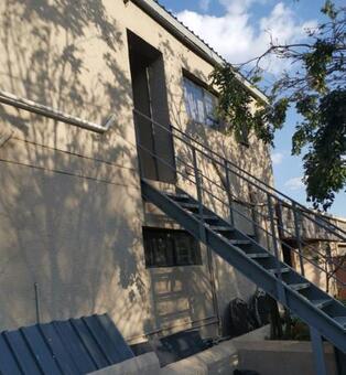 1 Bedroom Apartment in Bassonia