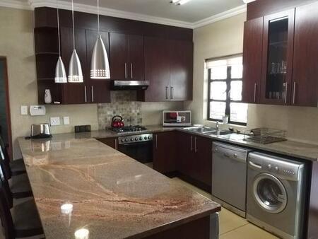 2 Bedroom Townhouse in Mondeor