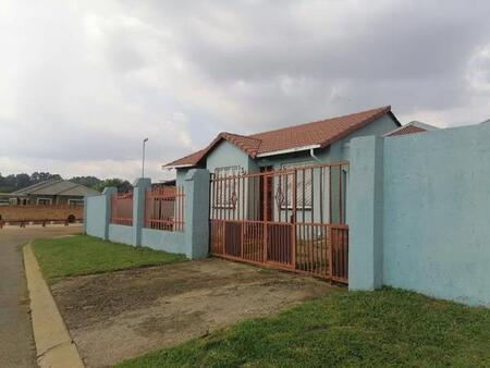 3 Bedroom House in Meredale