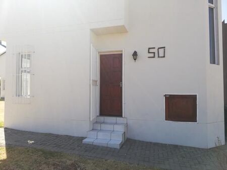 2 Bedroom Duplex in Elspark