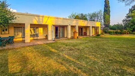 2 Bedroom House in Impala Park