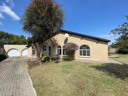 3 Bedroom House in Verwoerdpark