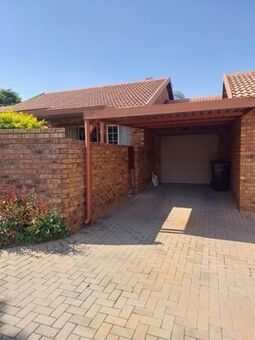 2 Bedroom Townhouse in Amberfield