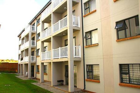 2 Bedroom Apartment in Kosmosdal