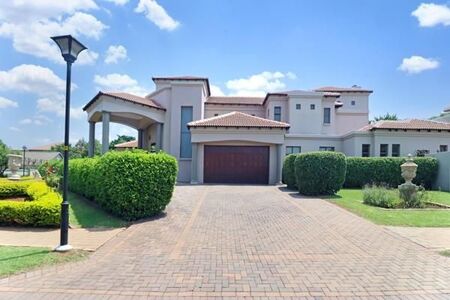 4 Bedroom House in Midfield Estate