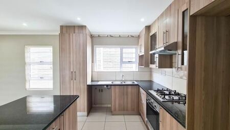 2 Bedroom Townhouse in Nahoon Valley Park