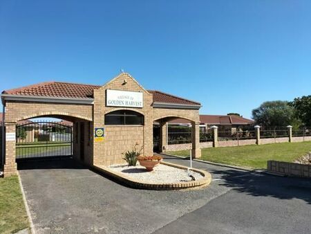 3 Bedroom House in Sandbaai