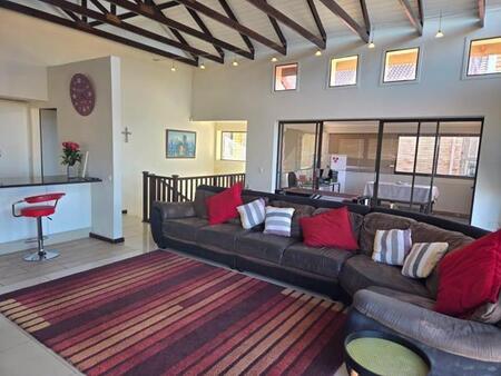 4 Bedroom Townhouse in Seemeeu Park