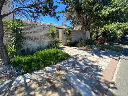 2 Bedroom House in Table View