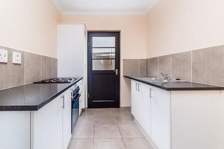 2 Bedroom Apartment in Parklands