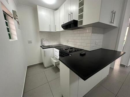 2 Bedroom Apartment in Table View