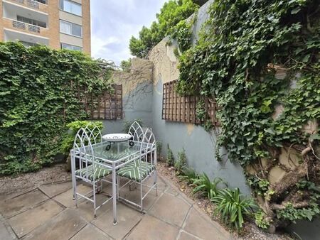 1 Bedroom Apartment in Oranjezicht