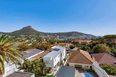 2 Bedroom Apartment in Vredehoek