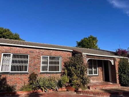 3 Bedroom Townhouse in Edgemead