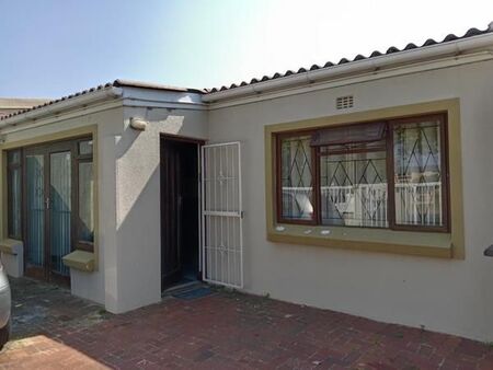 2 Bedroom Apartment in Bridgetown