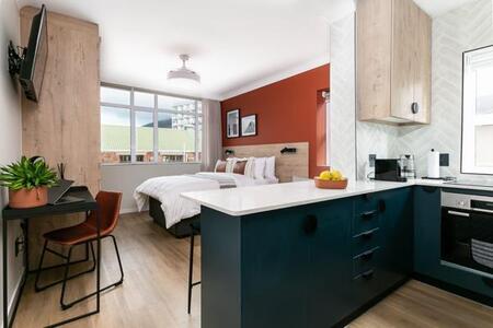 Studio Apartment in Cape Town City Centre