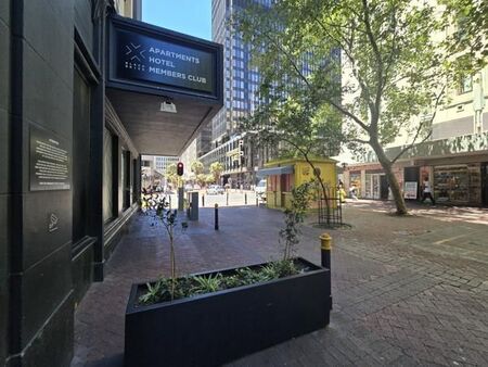 Studio apartment in Cape Town City Centre