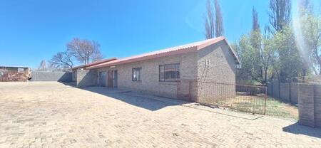 3 Bedroom Apartment in Kuruman