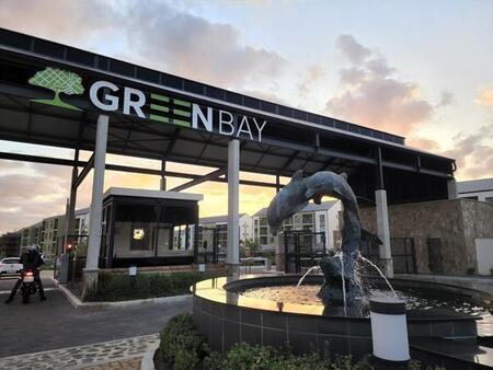 1 Bedroom Apartment in Admirals Park