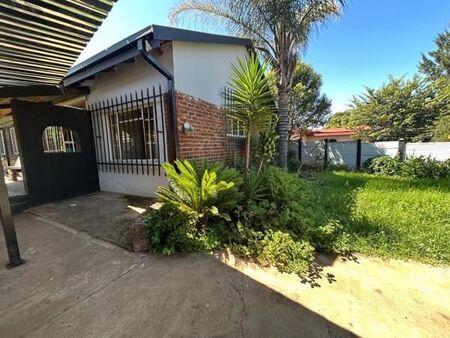 3 Bedroom House in Lydenburg