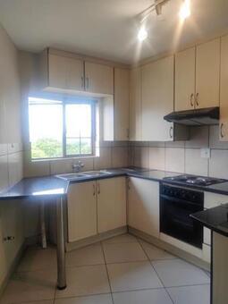 2 Bedroom Apartment in Sonheuwel