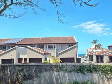 2 Bedroom Townhouse in Umhlanga Rocks