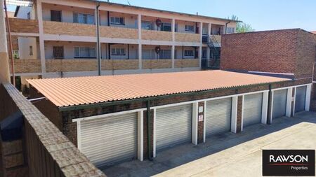 3 Bedroom duplex townhouse - sectional to rent in Rustenburg Central