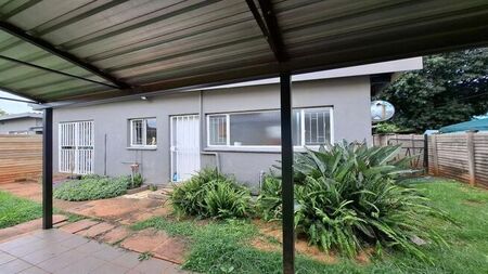 1 Bedroom house to rent in Rayton