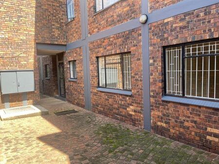 3 Bedroom duplex apartment to rent in Waterkloof Glen, Pretoria
