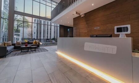 1 Bedroom apartment to rent in Rosebank, Johannesburg