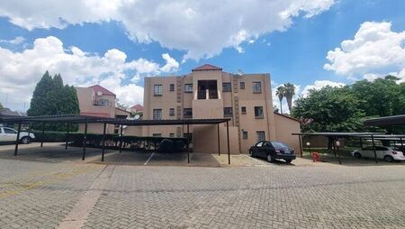 2 Bedroom apartment to rent in Sharonlea, Randburg