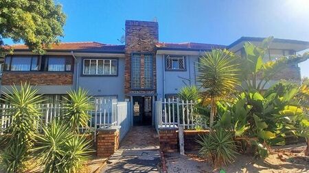 3 Bedroom apartment to rent in Diep River, Cape Town