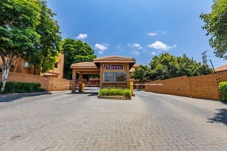 3 Bedroom Apartment in Hazelwood